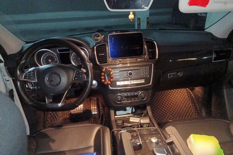 Used Mercedes-Benz GLE Coupe 2015 GLE 450 AMG 4MATIC Coupe SUV Center Console