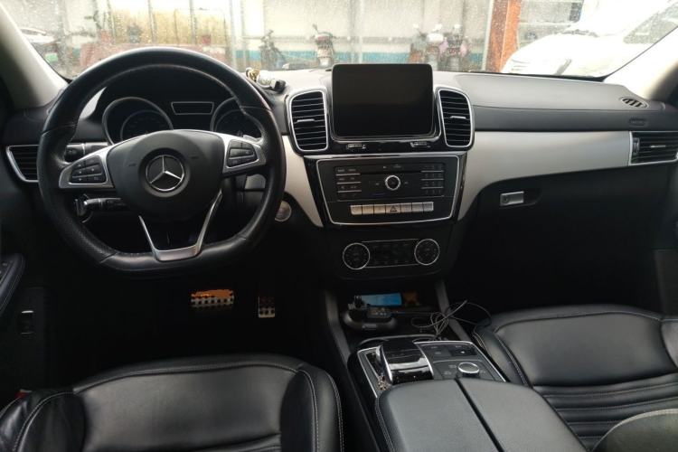 Used Mercedes-Benz GLE Coupe 2015 GLE 450 AMG 4MATIC Coupe SUV Center Console