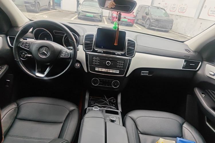 Used Mercedes-Benz GLE Coupe 2015 GLE 320 4MATIC Coupe SUV Center Console