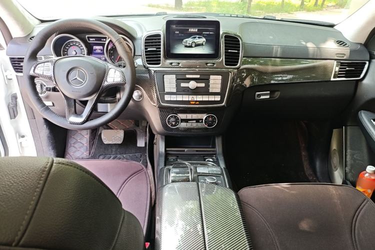 Used Mercedes-Benz GLE Coupe 2015 GLE 400 4MATIC Coupe SUV Center Console