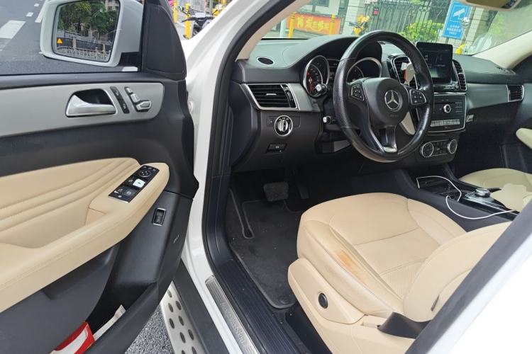Used Mercedes-Benz GLE Coupe 2015 GLE 320 4MATIC Coupe SUV Driver Seat