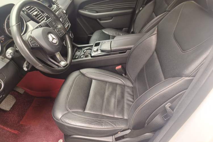 Used Mercedes-Benz GLE Coupe 2015 GLE 320 4MATIC Coupe SUV Driver Seat