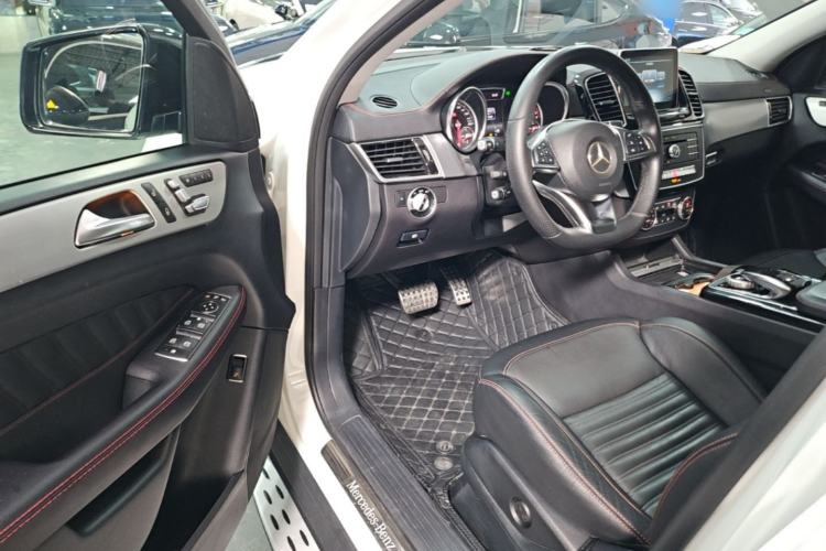 Used Mercedes-Benz GLE Coupe 2015 GLE 450 AMG 4MATIC Coupe SUV Driver Seat