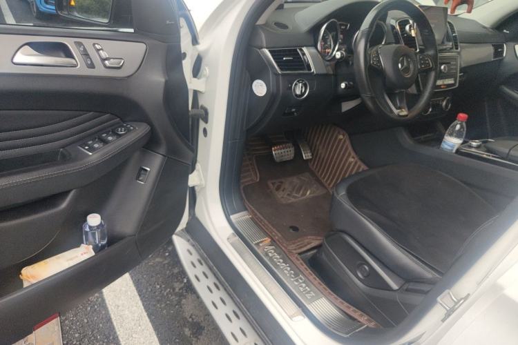 Used Mercedes-Benz GLE Coupe 2015 GLE 320 4MATIC Coupe SUV Driver Seat