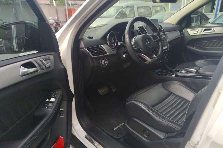 Used Mercedes-Benz GLE Coupe 2015 GLE 450 AMG 4MATIC Coupe SUV Driver Seat