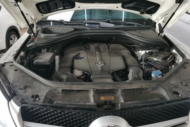 Used Mercedes-Benz GLE Coupe 2015 GLE 320 4MATIC Coupe SUV Engine Bay