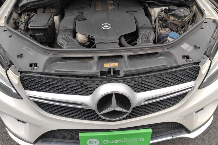Used Mercedes-Benz GLE Coupe 2015 GLE 320 4MATIC Coupe SUV Engine Bay