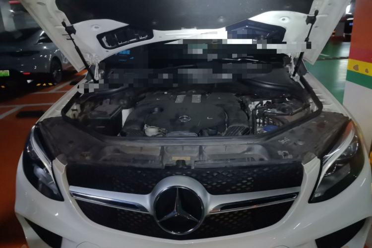 Used Mercedes-Benz GLE Coupe 2015 GLE 320 4MATIC Coupe SUV Engine Bay
