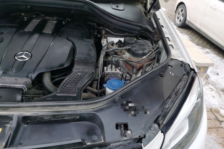 Used Mercedes-Benz GLE Coupe 2015 GLE 320 4MATIC Coupe SUV Engine Bay Left