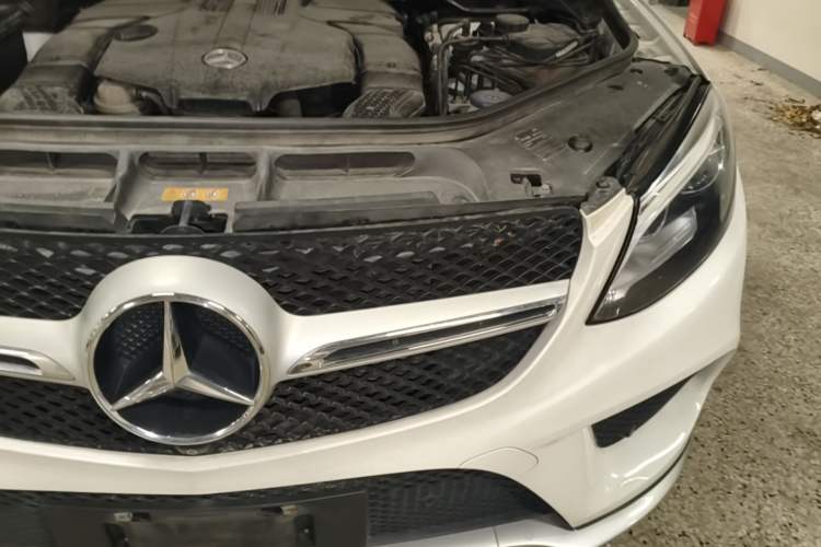 Used Mercedes-Benz GLE Coupe 2015 GLE 400 4MATIC Coupe SUV Engine Bay Left