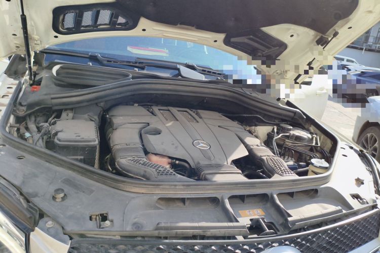 Used Mercedes-Benz GLE Coupe 2015 GLE 320 4MATIC Coupe SUV Engine Bay