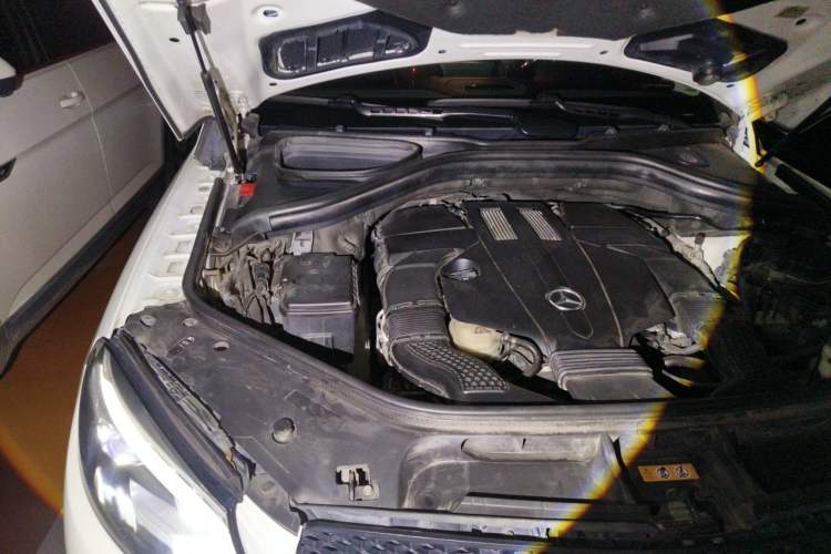 Used Mercedes-Benz GLE Coupe 2015 GLE 400 4MATIC Coupe SUV Engine Bay Right