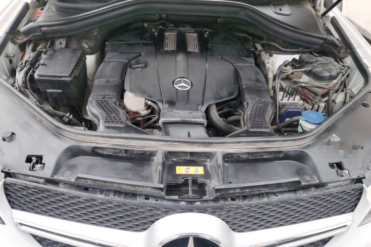 Used Mercedes-Benz GLE Coupe 2015 GLE 320 4MATIC Coupe SUV Engine Bay