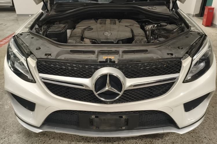 Used Mercedes-Benz GLE Coupe 2015 GLE 400 4MATIC Coupe SUV Engine Bay