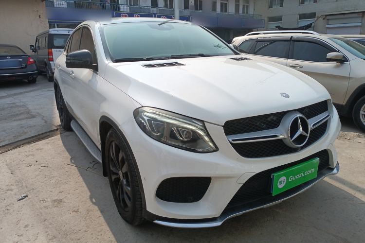 Used Mercedes-Benz GLE Coupe 2015 GLE 400 4MATIC Coupe SUV Exterior 1