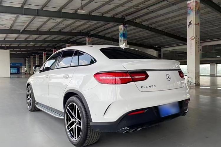 Used Mercedes-Benz GLE Coupe 2015 GLE 450 AMG 4MATIC Coupe SUV Exterior 2