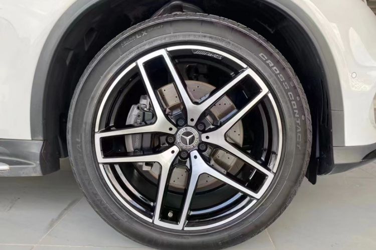 Used Mercedes-Benz GLE Coupe 2015 GLE 450 AMG 4MATIC Coupe SUV Exterior 4