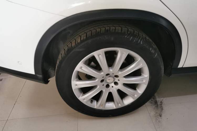 Used Mercedes-Benz GLE Coupe 2015 GLE 320 4MATIC Coupe SUV Exterior 5