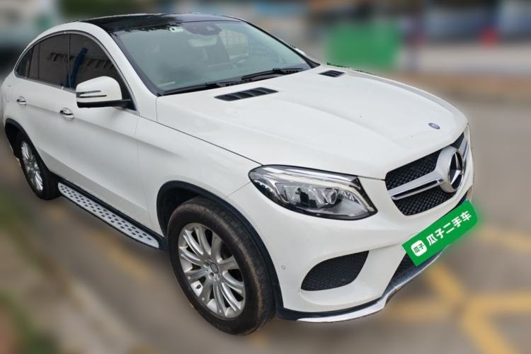 Used Mercedes-Benz GLE Coupe 2015 GLE 320 4MATIC Coupe SUV Front Right 45 Deg