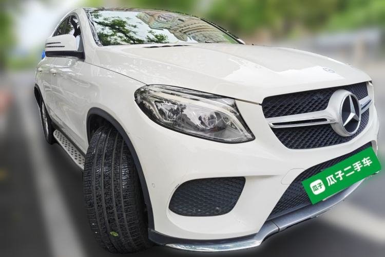 Used Mercedes-Benz GLE Coupe 2015 GLE 320 4MATIC Coupe SUV Front Right 45 Deg
