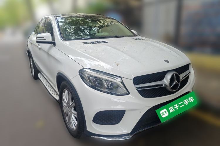 Used Mercedes-Benz GLE Coupe 2015 GLE 320 4MATIC Coupe SUV Front Right 45 Deg