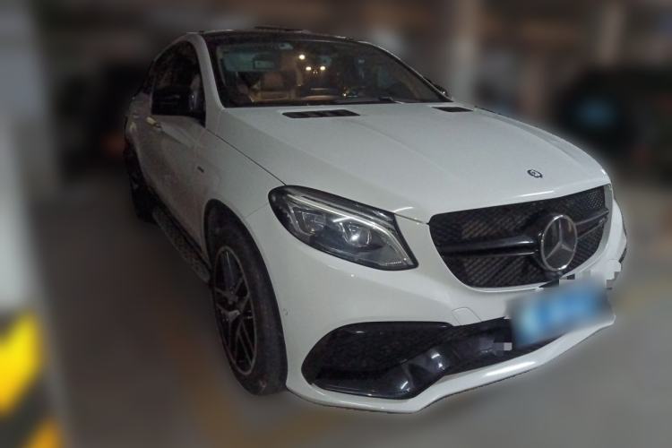 Used Mercedes-Benz GLE Coupe 2015 GLE 450 AMG 4MATIC Coupe SUV Front Right 45 Deg