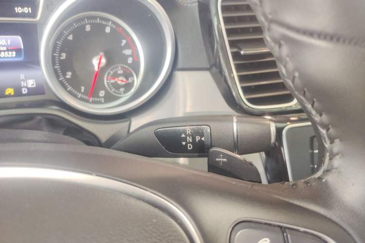Used Mercedes-Benz GLE Coupe 2015 GLE 320 4MATIC Coupe SUV Gear Lever