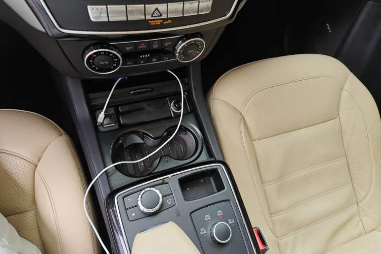 Used Mercedes-Benz GLE Coupe 2015 GLE 320 4MATIC Coupe SUV Gear Lever