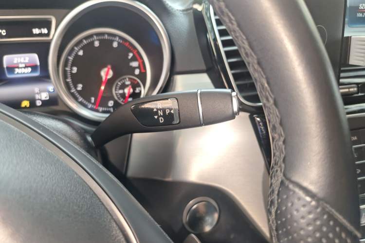 Used Mercedes-Benz GLE Coupe 2015 GLE 320 4MATIC Coupe SUV Gear Lever