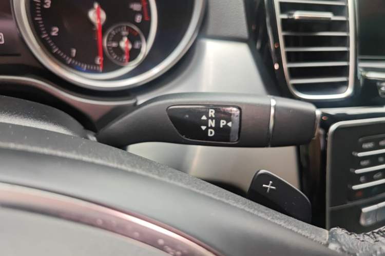 Used Mercedes-Benz GLE Coupe 2015 GLE 320 4MATIC Coupe SUV Gear Lever