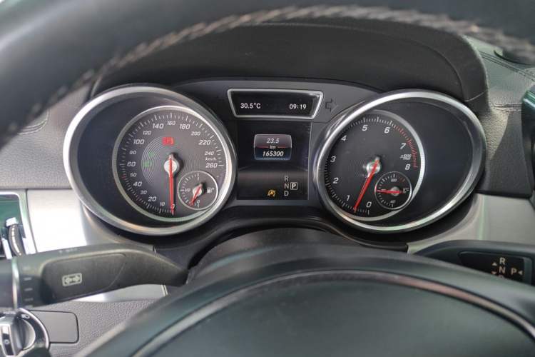 Used Mercedes-Benz GLE Coupe 2015 GLE 400 4MATIC Coupe SUV Instrument Cluster