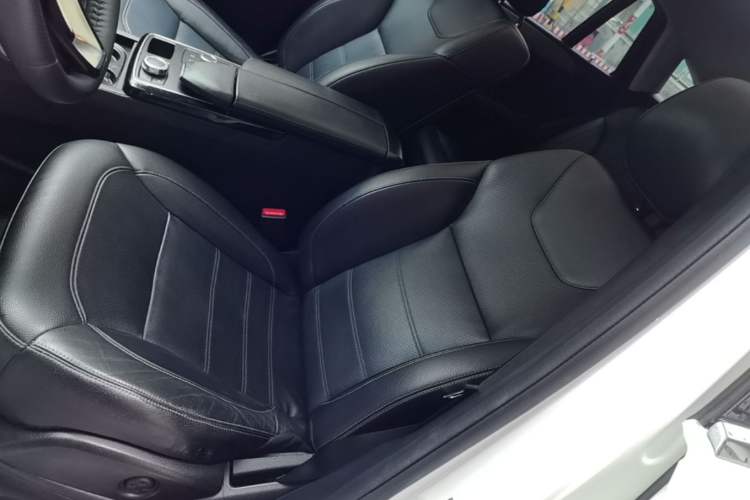 Used Mercedes-Benz GLE Coupe 2015 GLE 320 4MATIC Coupe SUV Left Front Seat