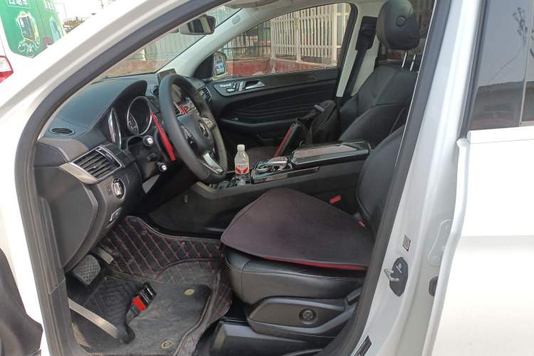 Used Mercedes-Benz GLE Coupe 2015 GLE 400 4MATIC Coupe SUV Left Front Seat