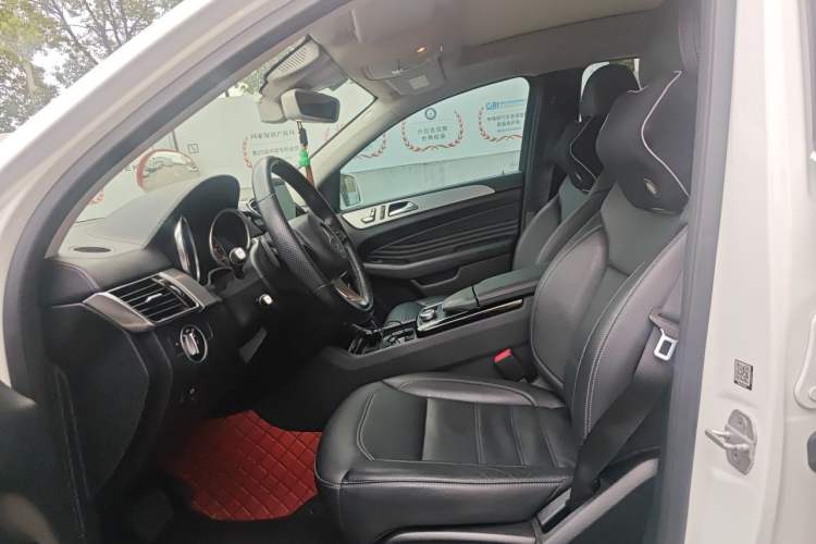 Used Mercedes-Benz GLE Coupe 2015 GLE 320 4MATIC Coupe SUV Left Front Seat
