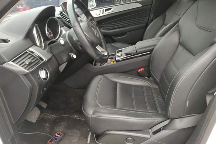 Used Mercedes-Benz GLE Coupe 2015 GLE 320 4MATIC Coupe SUV Left Front Seat