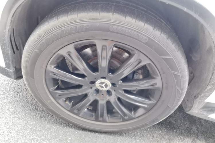 Used Mercedes-Benz GLE Coupe 2015 GLE 320 4MATIC Coupe SUV Left Front Wheel Hub