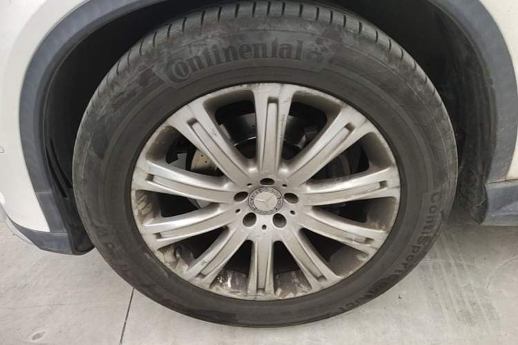 Used Mercedes-Benz GLE Coupe 2015 GLE 320 4MATIC Coupe SUV Left Front Wheel Hub