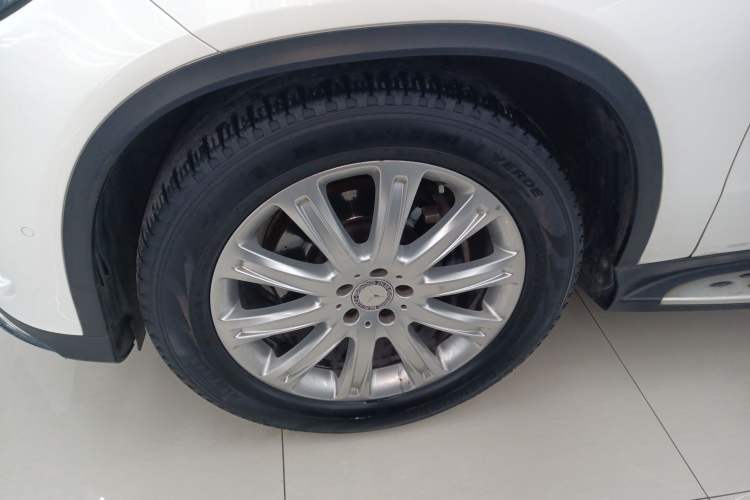 Used Mercedes-Benz GLE Coupe 2015 GLE 320 4MATIC Coupe SUV Left Front Wheel Hub