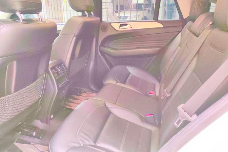 Used Mercedes-Benz GLE Coupe 2015 GLE 320 4MATIC Coupe SUV Left Rear Seat