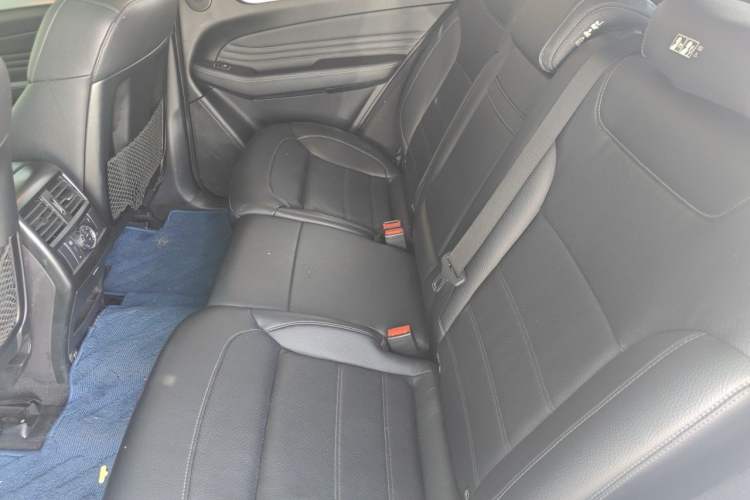 Used Mercedes-Benz GLE Coupe 2015 GLE 400 4MATIC Coupe SUV Left Rear Seat
