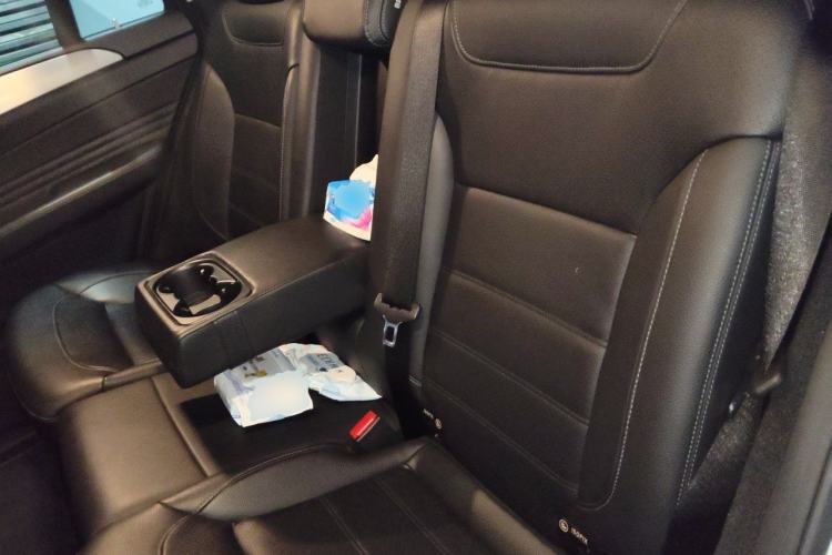 Used Mercedes-Benz GLE Coupe 2015 GLE 320 4MATIC Coupe SUV Left Rear Seat