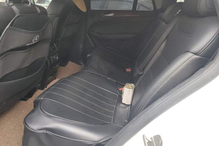 Used Mercedes-Benz GLE Coupe 2015 GLE 400 4MATIC Coupe SUV Left Rear Seat