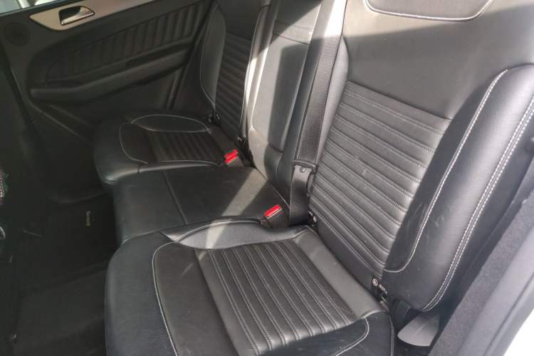 Used Mercedes-Benz GLE Coupe 2015 GLE 450 AMG 4MATIC Coupe SUV Left Rear Seat