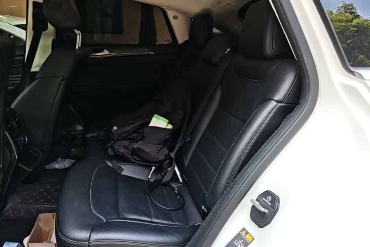 Used Mercedes-Benz GLE Coupe 2015 GLE 400 4MATIC Coupe SUV Left Rear Seat