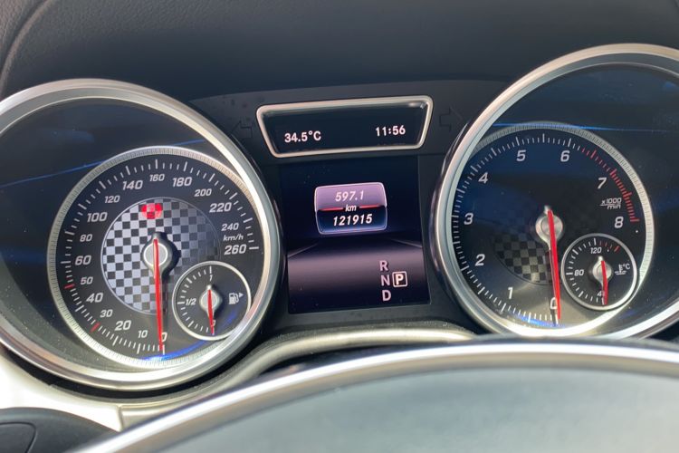 Used Mercedes-Benz GLE Coupe 2015 GLE 450 AMG 4MATIC Coupe SUV Odometer Close Up