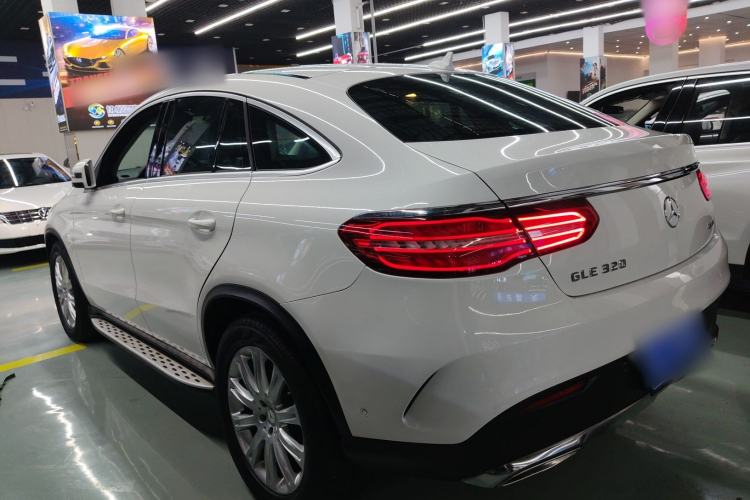 Used Mercedes-Benz GLE Coupe 2015 GLE 320 4MATIC Coupe SUV Rear Left 45 Deg