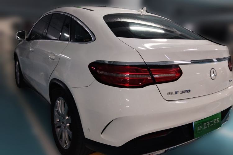 Used Mercedes-Benz GLE Coupe 2015 GLE 320 4MATIC Coupe SUV Rear Left 45 Deg
