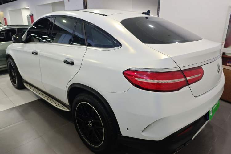 Used Mercedes-Benz GLE Coupe 2015 GLE 320 4MATIC Coupe SUV Rear Left 45 Deg