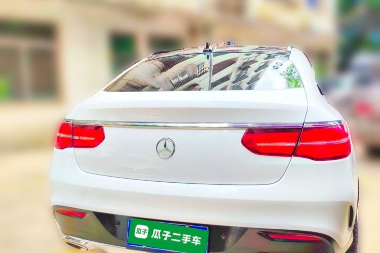 Used Mercedes-Benz GLE Coupe 2015 GLE 320 4MATIC Coupe SUV Rear Right 45 Deg