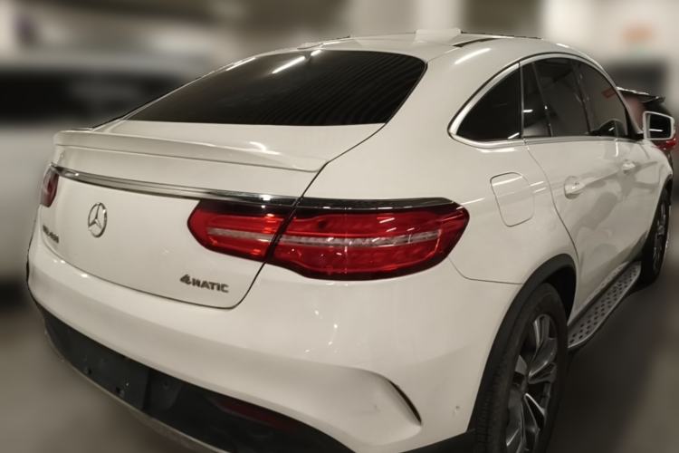 Used Mercedes-Benz GLE Coupe 2015 GLE 400 4MATIC Coupe SUV Rear Right 45 Deg